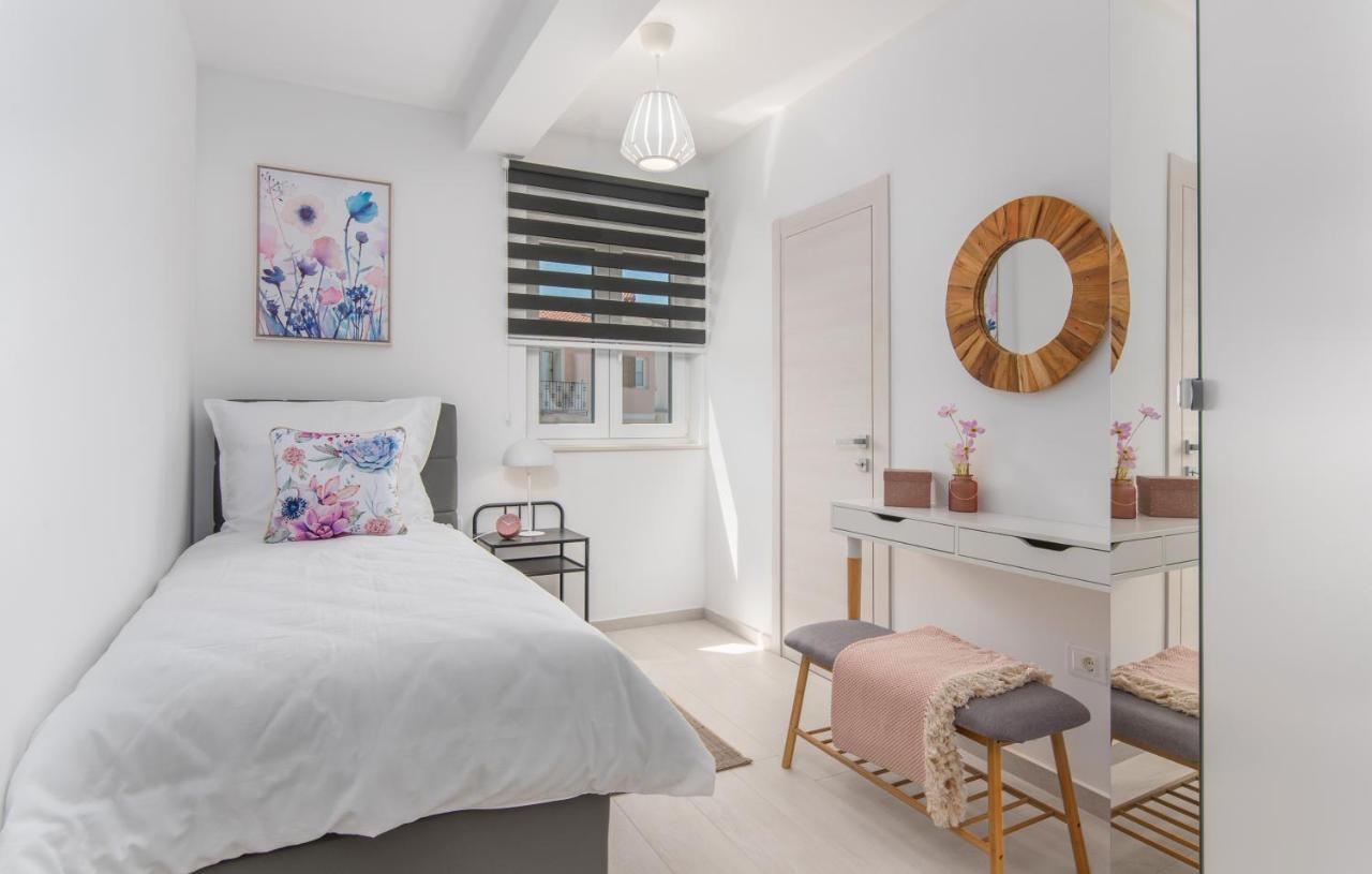 Apart Residence Galant Rovinj Exterior foto